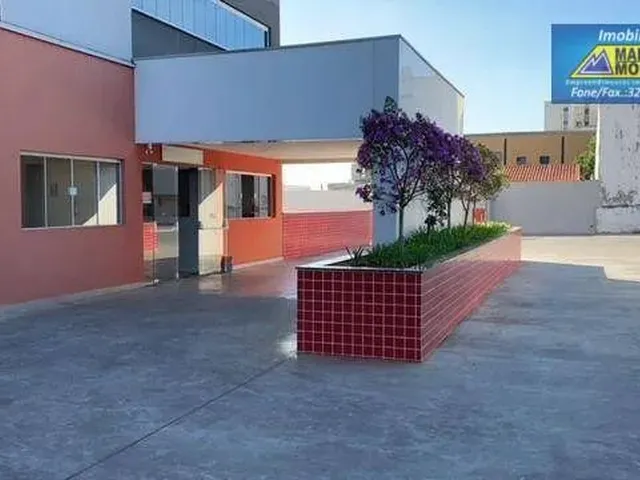 Imagem: O apartamento possui 1 Dormitório, 1 Banheiro, 1 Vaga na
