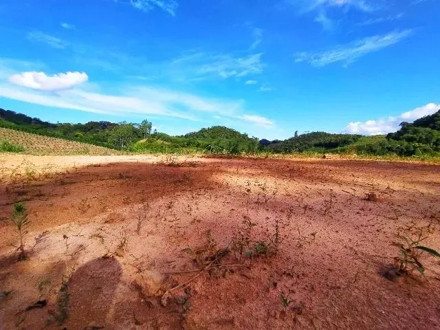 Imagem: Chácara Escriturada nas Montanhas Mal