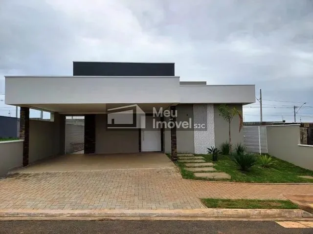 Imagem: Casa À Venda com 03 Quartos (Todos Suítes)