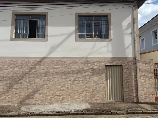 Imagem: Vende-Se Casa no Centro de Cristina-Mg
