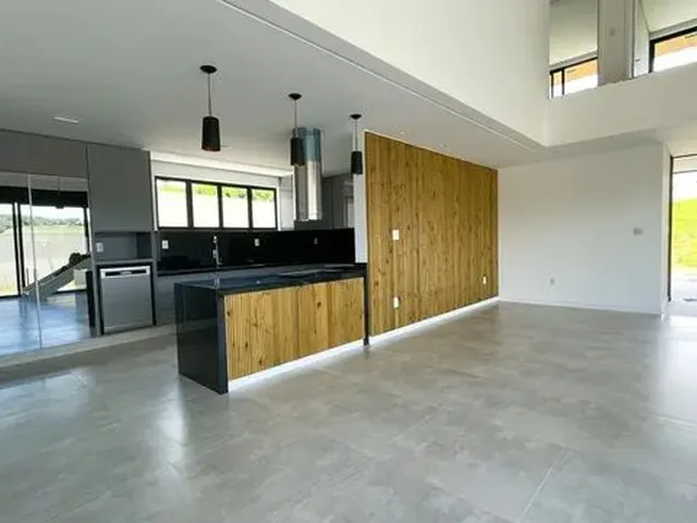 Imagem 4: Casa a Venda com 4 Dormitórios Sendo 3 Suítes, 380M2 com Planejados no Condomínio