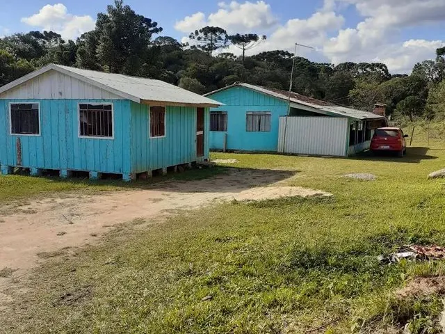 Imagem: Vende-Se Duas Casas