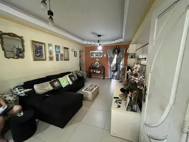 Imagem: Cód. 1437 - Casa, 03 Dormitórios no Aponiã