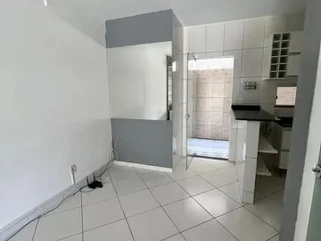 Imagem 6: Alugo Casa Dúplex 2/4 Suíte Abrantes