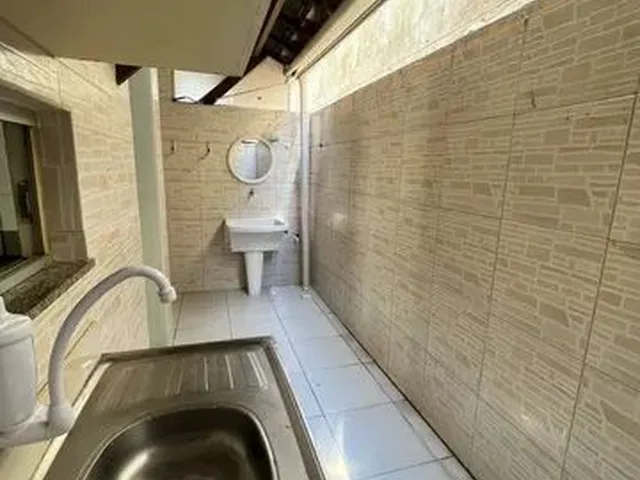 Imagem 11: Alugo Casa Dúplex 2/4 Suíte Abrantes
