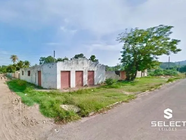 Imagem: O depósito possui 274m² de Área, Imóvel de leilão e está