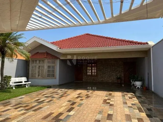 Imagem: Casa Residencial À Venda, 3 Quartos, 1