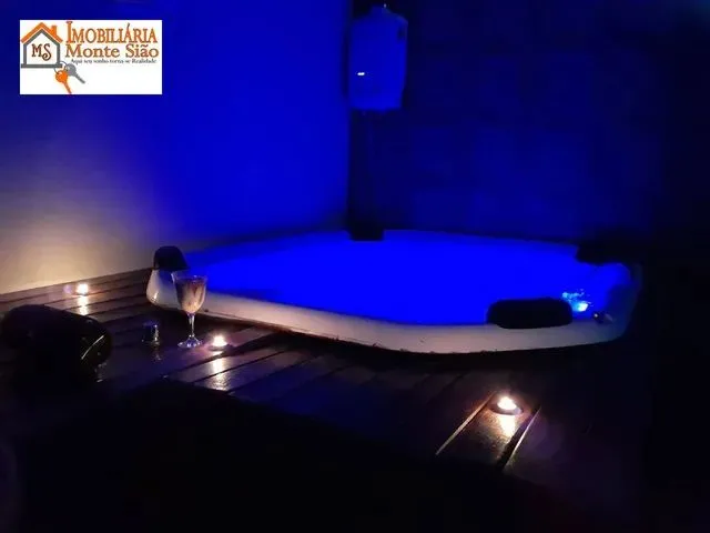 Imagem: Cobertura com 2 Dormitórios À Venda, 118