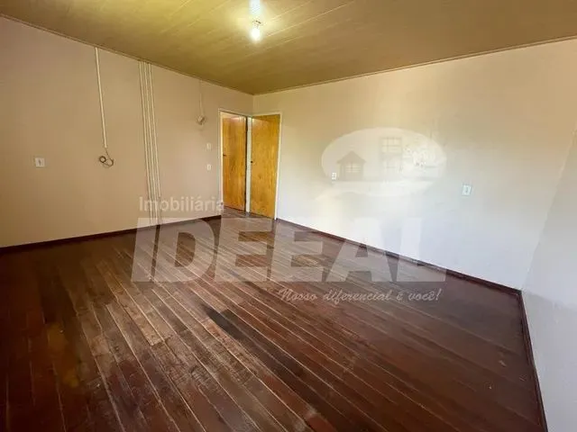 Imagem: Casa para Aluguel, 4 Quartos, 2 Vagas, Berto