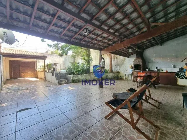 Imagem: Casa Térrea no Centro de Poá/Sp 2 Suítes