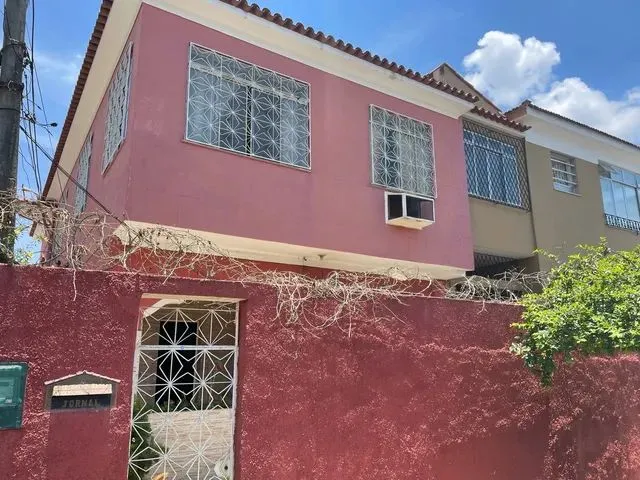 Imagem: Vendo 2 Casas em Olaria