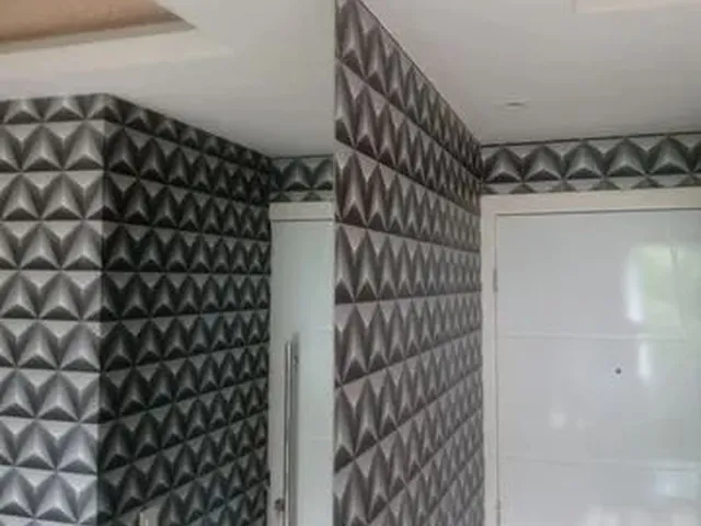 Imagem: O apartamento possui 2 Dormitórios, 1 Banheiro, 1 Vaga na