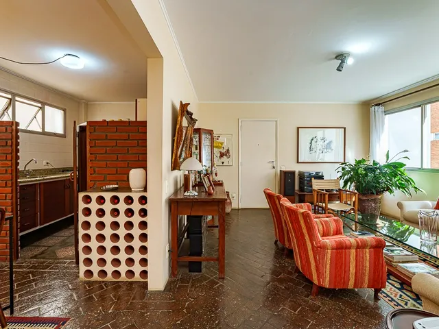 Imagem 2: Apartamento para Venda em Pinheiros com 2 Quartos, 80M²
