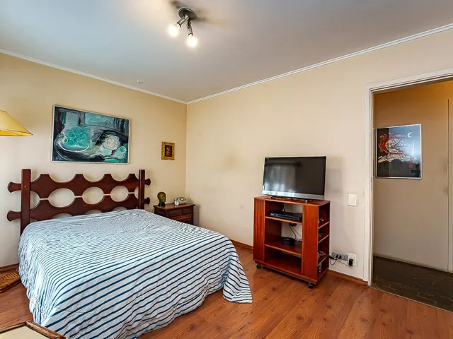 Imagem 3: Apartamento para Venda em Pinheiros com 2 Quartos, 80M²