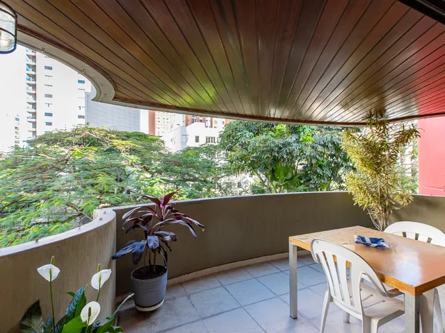 Imagem 16: Apartamento para Venda em Moema com 4 Quartos, Sendo 4 Suítes, 200M²