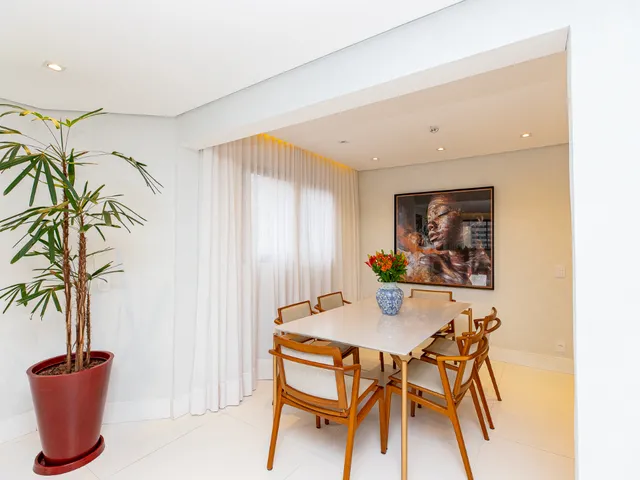 Imagem 3: Apartamento para Venda em Itaim Bibi com 4 Quartos, Sendo 3 Suítes, 197M²