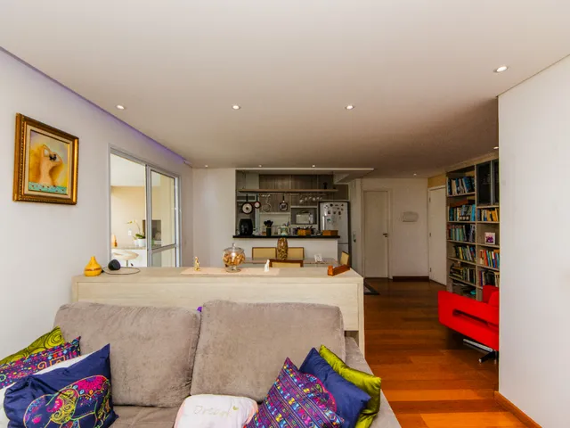 Imagem 4: Apartamento para Venda em Tatuapé com 3 Quartos, Sendo 2 Suítes, 92M²