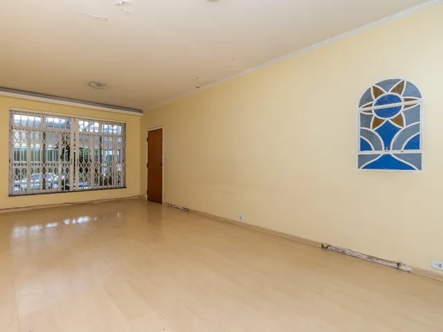 Imagem 1: Casa para venda em Vila Mariana com 4 quartos, sendo 1 suíte, 166m²