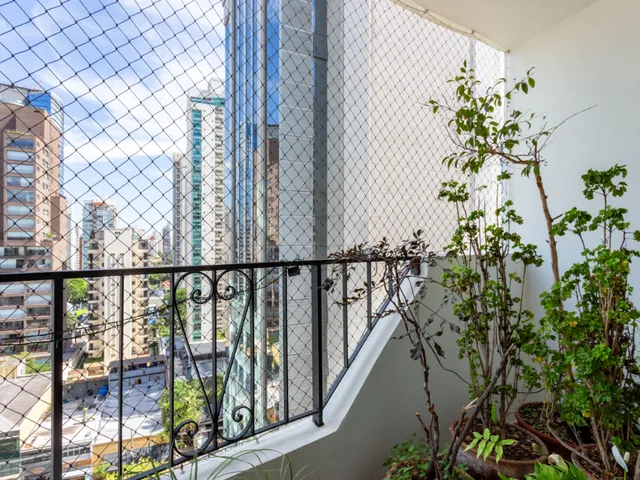 Imagem 11: Cobertura À Venda, no Papillon em São Paulo, Itaim Bibi, com 3 Quartos, 173M²