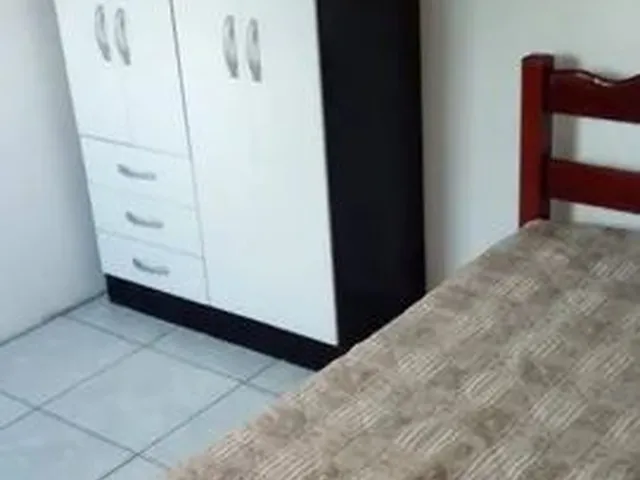 Imagem 2: Quartos Individuais no Centro de Pelotas