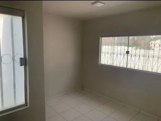 Imagem 7: Casa para Venda Tem 115 Metros Quadrados com 2 Quartos em Fazendinha...