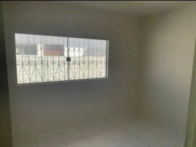 Imagem 8: Casa para Venda Tem 115 Metros Quadrados com 2 Quartos em Fazendinha...