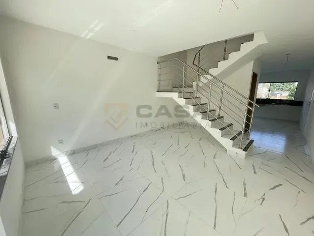 Imagem 2: Gar- Casa Duplex 3 Quartos com Suíte em Portal de Jacaraípe