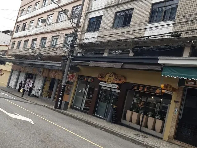 Imagem 6: Aluguel Centro Apto 3 Quartos C/ Garagem