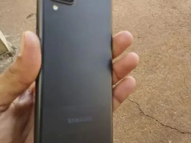 Imagem 4: Samsung A12 Quarto com aluguel por R$700 /mês