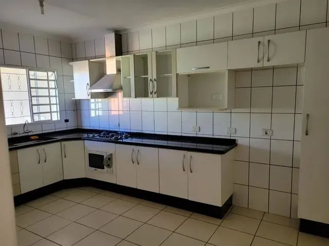 Imagem 8: Casa À Venda Bem a Baixo do Preço de Mercado