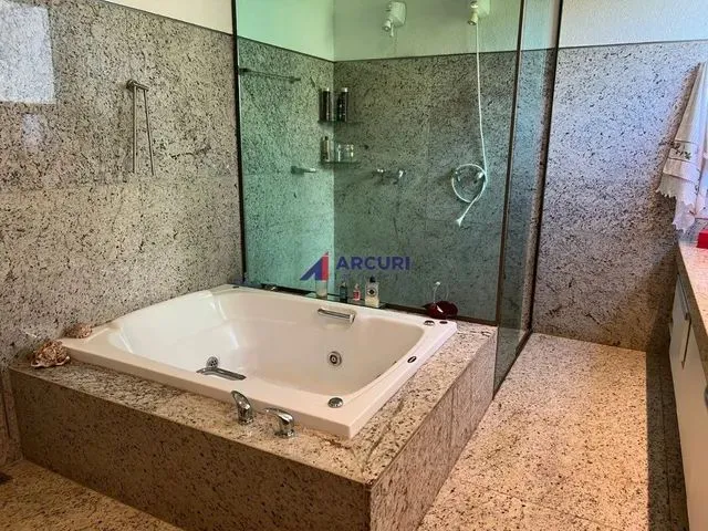 Imagem 10: Casa 4 Suítes Vale dos Cristais (Nova Lima) - Venda