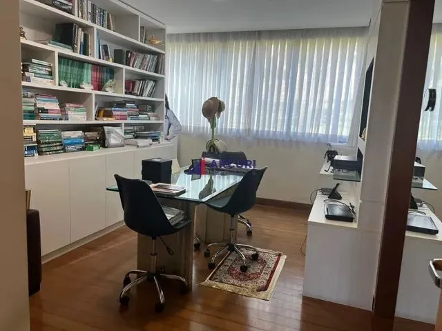 Imagem 13: Casa 4 Suítes Vale dos Cristais (Nova Lima) - Venda