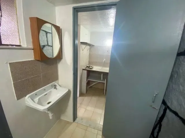 Imagem: Quitinete para 1 Pessoa (Água e Luz Inclusos