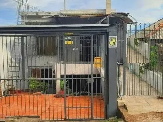Imagem: Casa 2 Dormitórios para Locação no Bairro