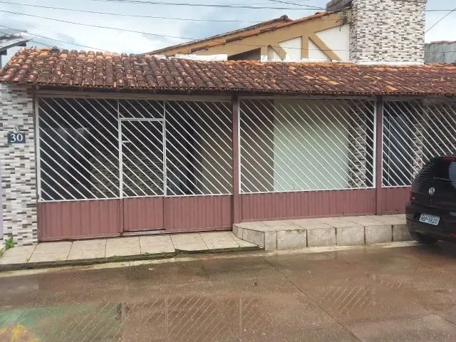 Imagem: Casa 3/4 Sendo 1 Suíte, no Cond. Jd. Amazônia