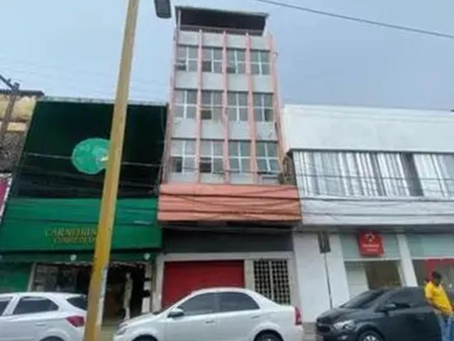 Imagem: Centro- Vendo Prédio Rua Dr. Moreira