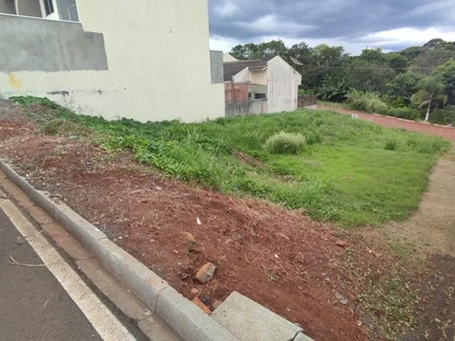 Imagem: Excelente Terreno a Venda C/ Duas Frentes