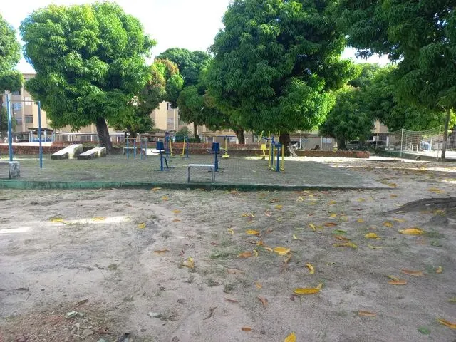 Imagem 16: Apartamento para Venda com 65 Metros Quadrados com 3 Quartos em Maraponga - Fortaleza - Ce