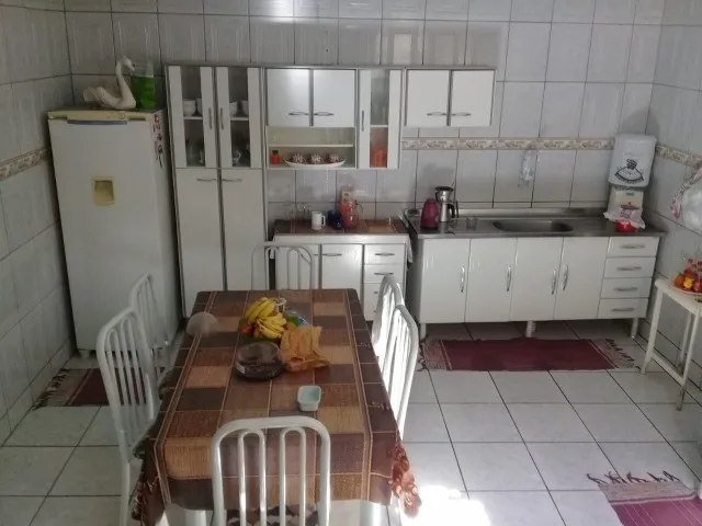 Imagem 8: Excelente Casa em Lote com Área de 203 M² em Itaúna com Ponto...