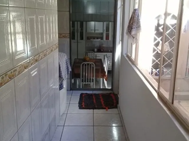 Imagem 11: Excelente Casa em Lote com Área de 203 M² em Itaúna com Ponto...