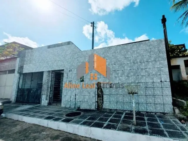 Imagem: Casa em Rua Calçada no Bairro de Caetés