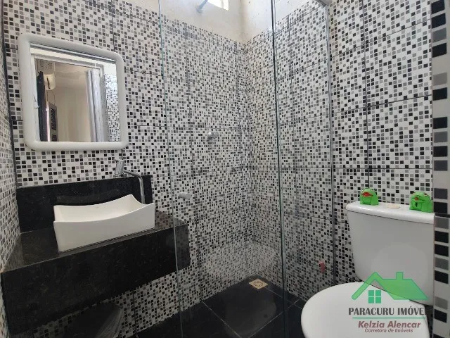 Imagem 9: Ampla Casa com Piscina e Quatro Quartos no Paracuru Bem Localizada