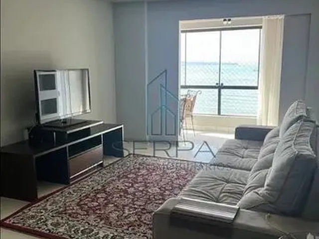 Imagem: O apartamento possui 2 Dormitórios, 1 Suíte, 2 Banheiros,