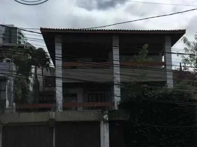 Imagem: Casa 4/4 com 3 Suítes Comercial Ou Residencial
