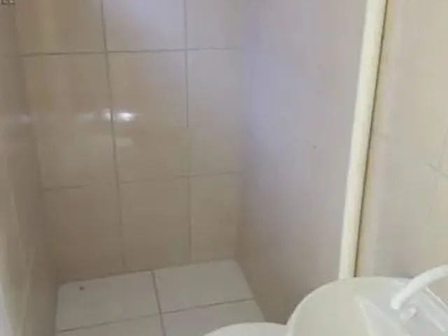 Imagem 5: Aluga,Se Kitnet Quarto com aluguel por R$650 /mês