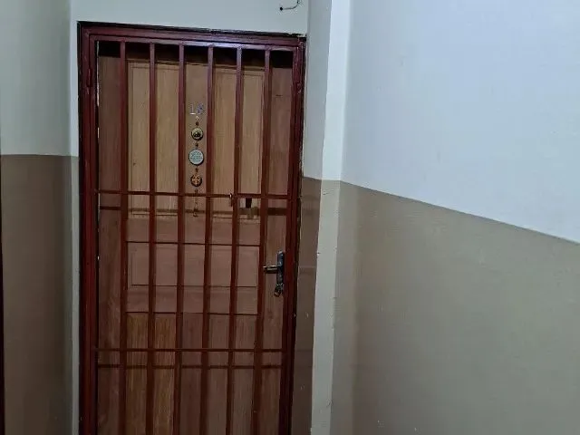 Imagem: O apartamento possui 2 Dormitórios, 1 Banheiro, 60m² de