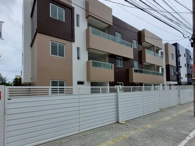 Imagem 1: Apartamento nos Bancários, com Varanda 2 Quartos Sendo 1 Suite