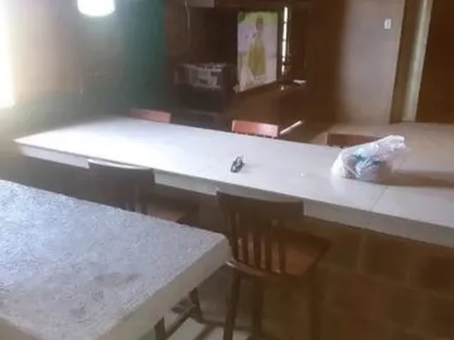 Imagem 6: Vendo Casa. Varanda, 1 Banheiroe2 Dormitórios