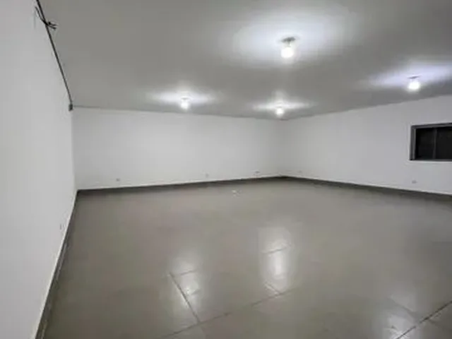 Imagem 2: Sala Comercial de 250 M², Ao Lado do Mc Donalds