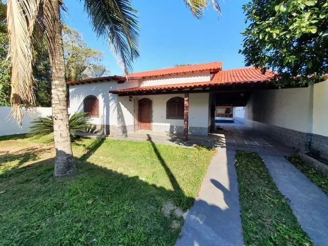 Imagem: Casa com Piscina em Itaúna